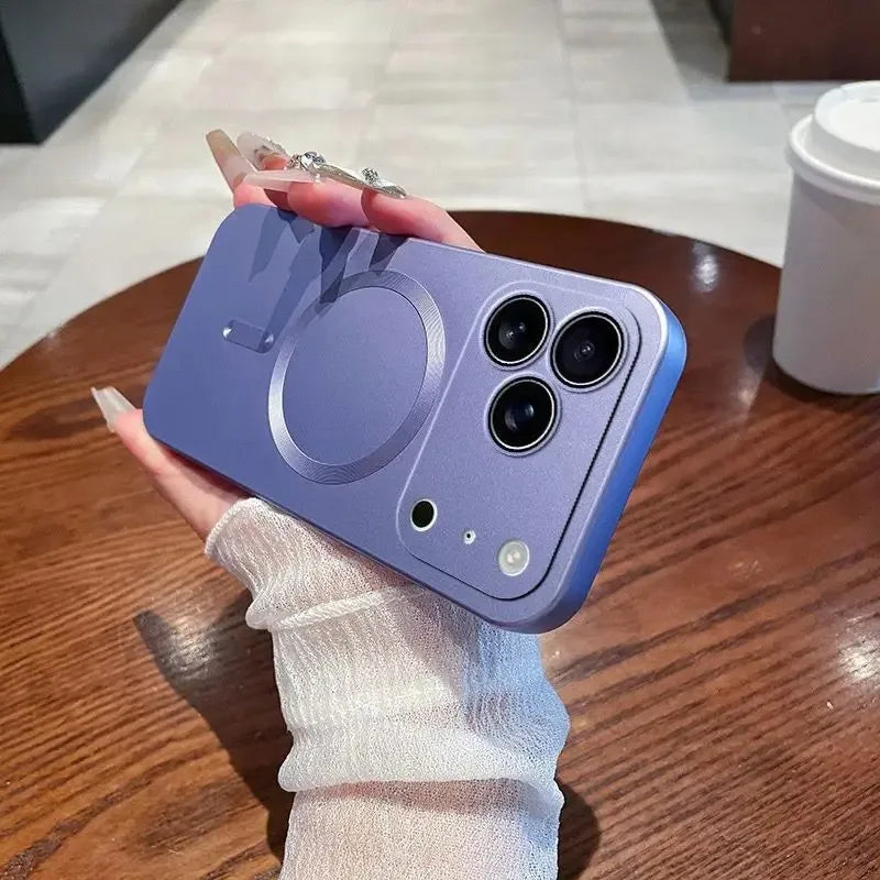 Capa magnética de TPU macio com pintura metálica para iPhone 17 Air 16 E 15