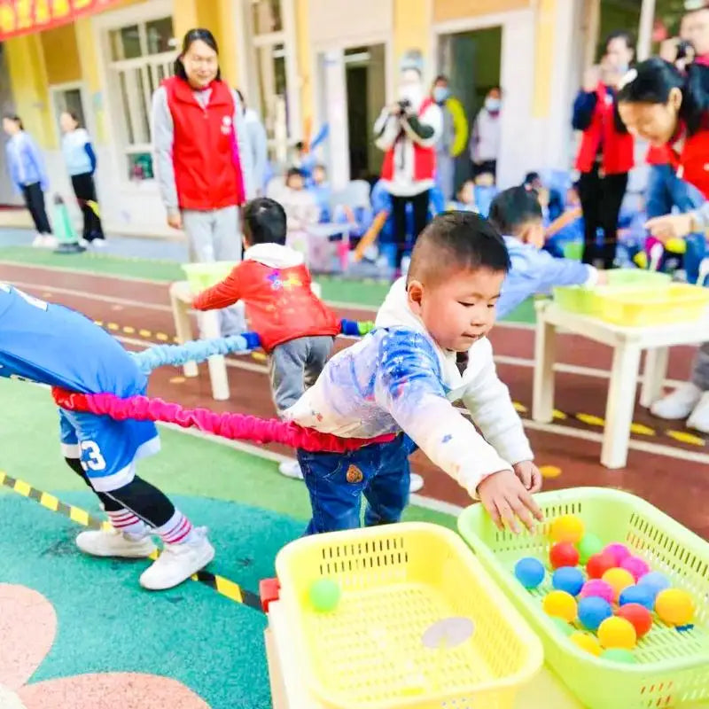 Jogos ao ar livre, atividades de integração, desenvolvimento esportivo, brinquedos de entretenimento para crianças…