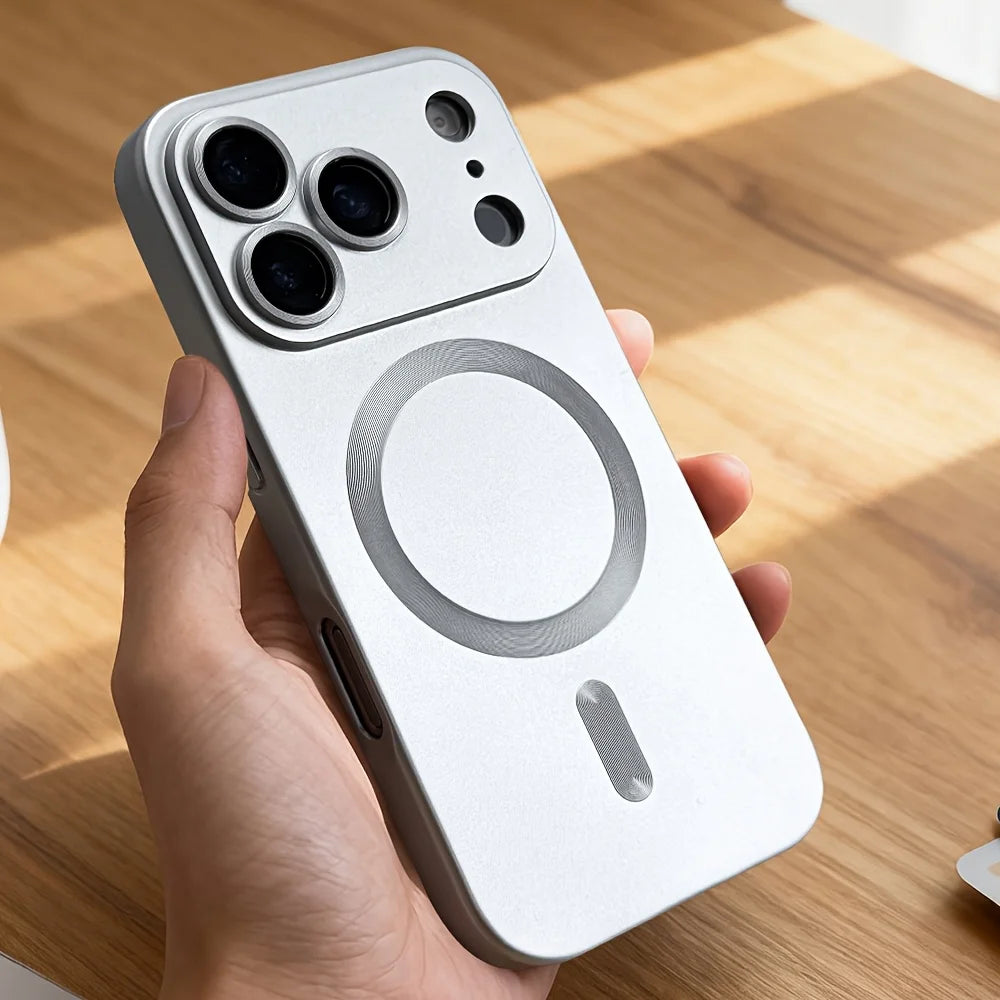 Capa magnética de TPU macio com pintura metálica para iPhone 17 Air 16 E 15