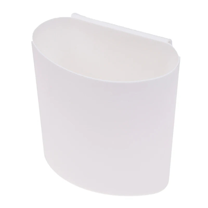 Cesto de armazenamento de plástico para pendurar na parte de trás, para uso doméstico, na cozinha e no banheiro.